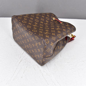 Louis Vuitton monogram noenoe