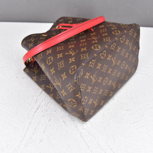 Louis Vuitton monogram noenoe