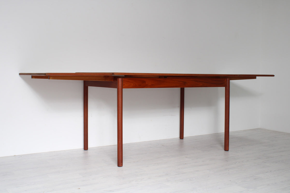 Dansk Snedkermester Spisebord - SPLISH