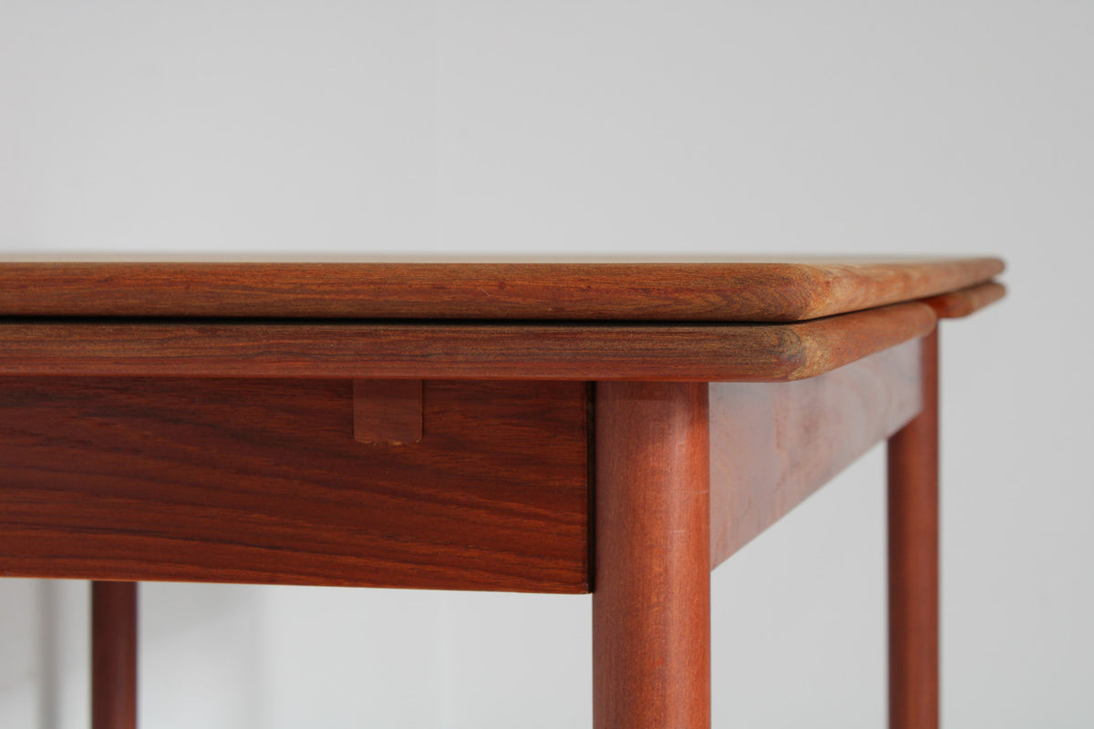 Dansk Snedkermester Spisebord - SPLISH