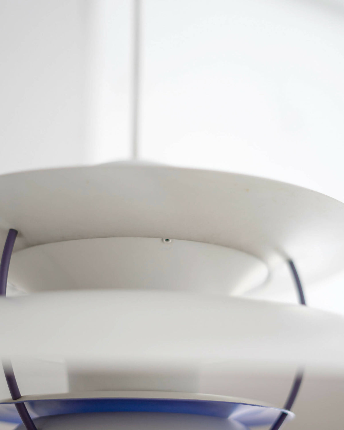 Køb lampe designet af Poul Henningsen for Louis Poulsen