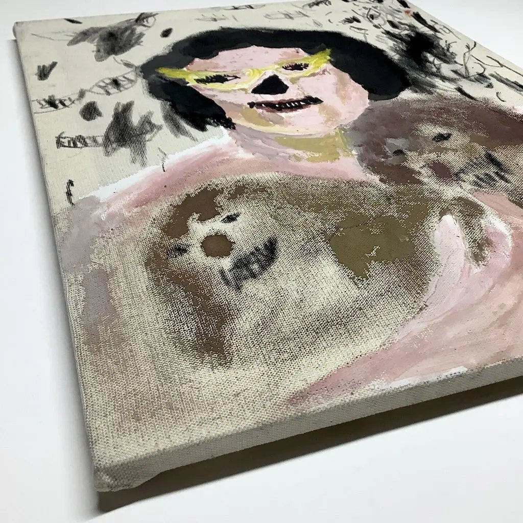 Tracey Slater – Vintage glasses and puppies - SPLISH